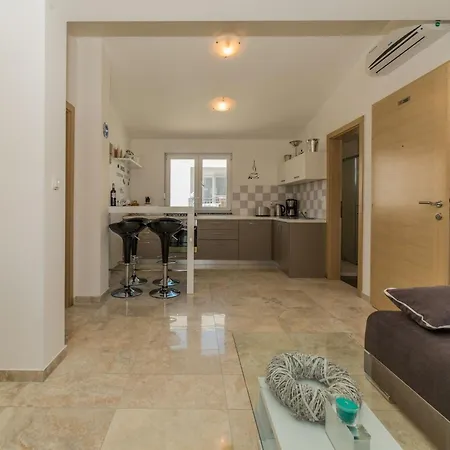 App Stichling 2 By Interhome Apartmán